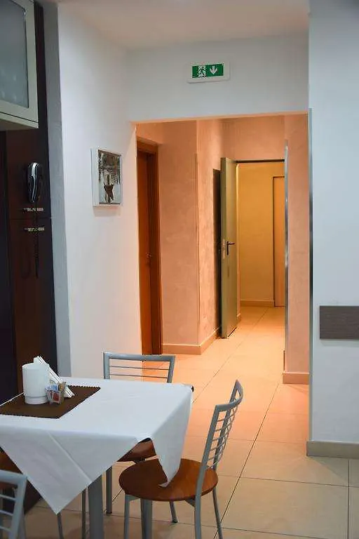 מילאנו Losanna Hotel