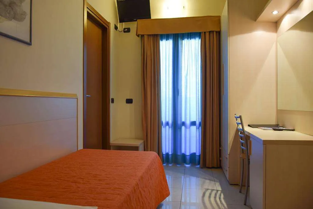 מילאנו Losanna Hotel 0*,